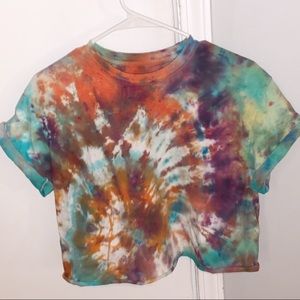 tie dye cropped t-shirt